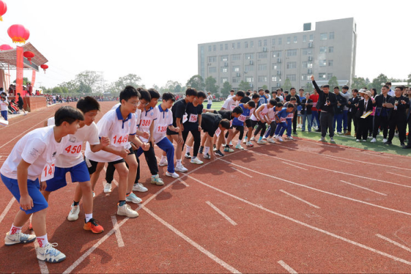 常德德才科技職業(yè)學(xué)校,常德招生就業(yè),電子商務(wù)專業(yè)學(xué)校,專業(yè)學(xué)校報(bào)考哪里好